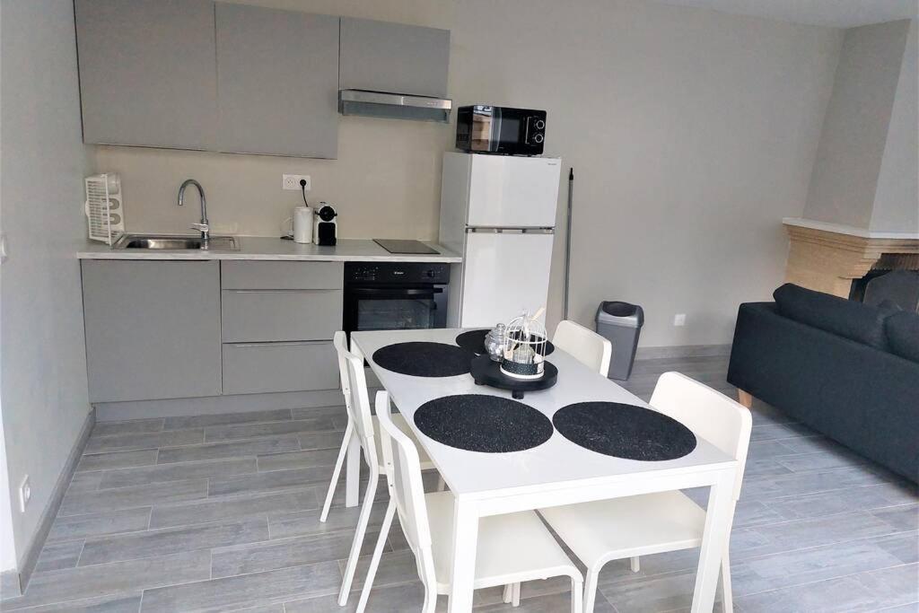 Charmante Maison Cosy T2 Avec Terrasse Apartamento Tremblay-en-France Exterior foto